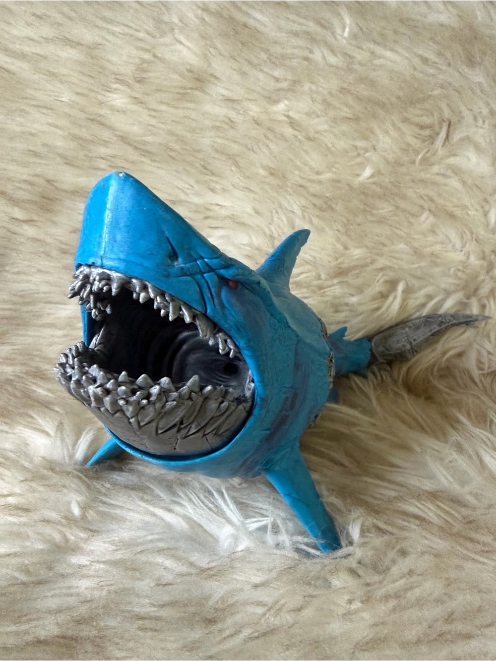 McFarlane Toys RAW10 Fren-Z Robotic Great White Shark Blue Silver Figure